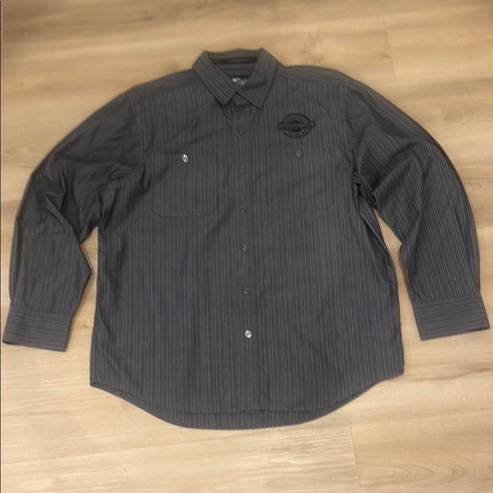 Men's Harley Davidson Large Long Sleeve Grey Pinstripe snap button Shirt